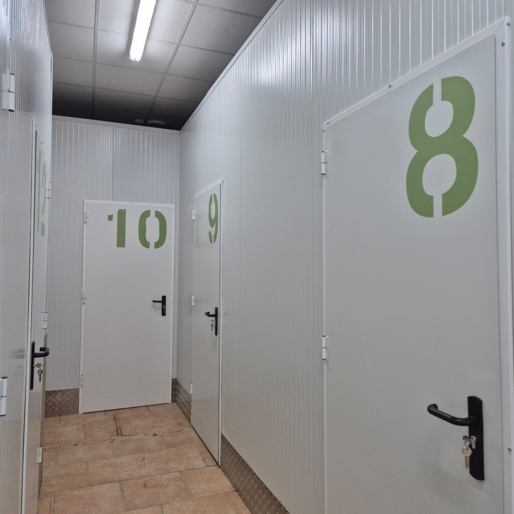 WhatsApp Image 2025-10-06 at 3.52.04 PM